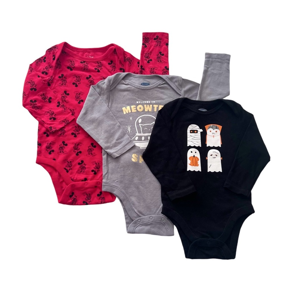 3-pack of long sleeve baby bodysuits